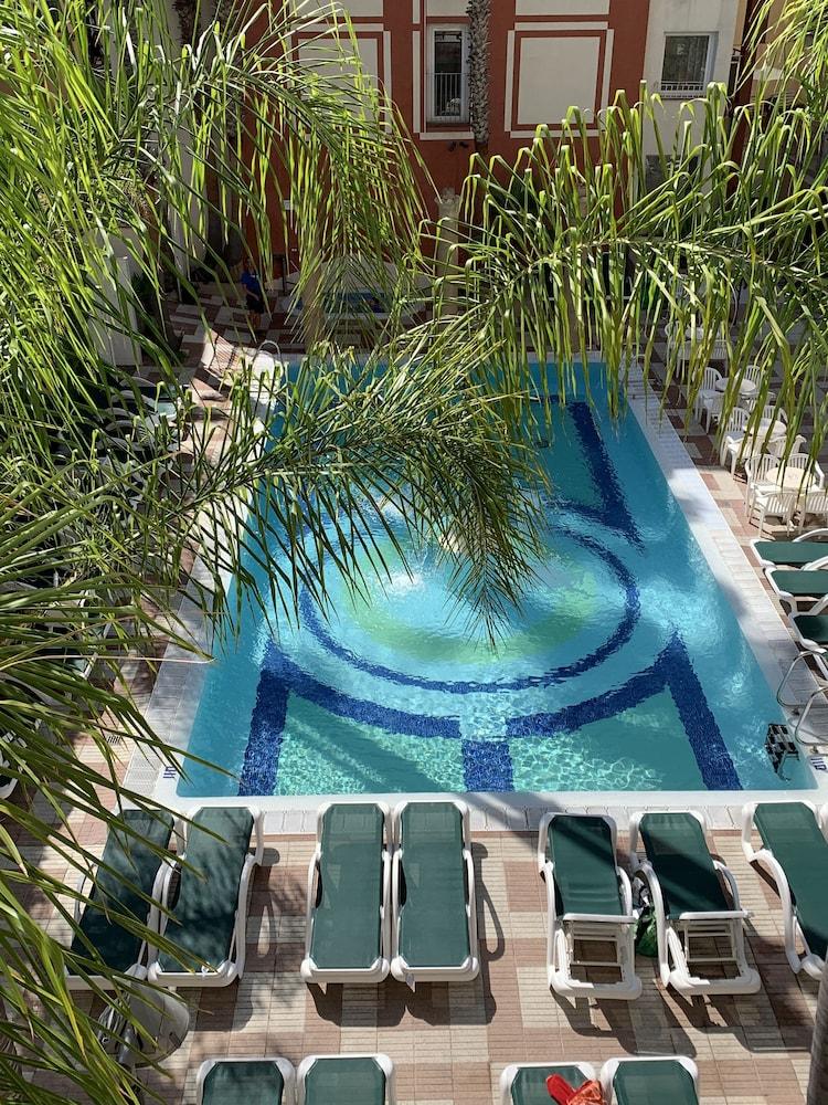 Cleopatra Spa Hotel Lloret de Mar Exteriér fotografie